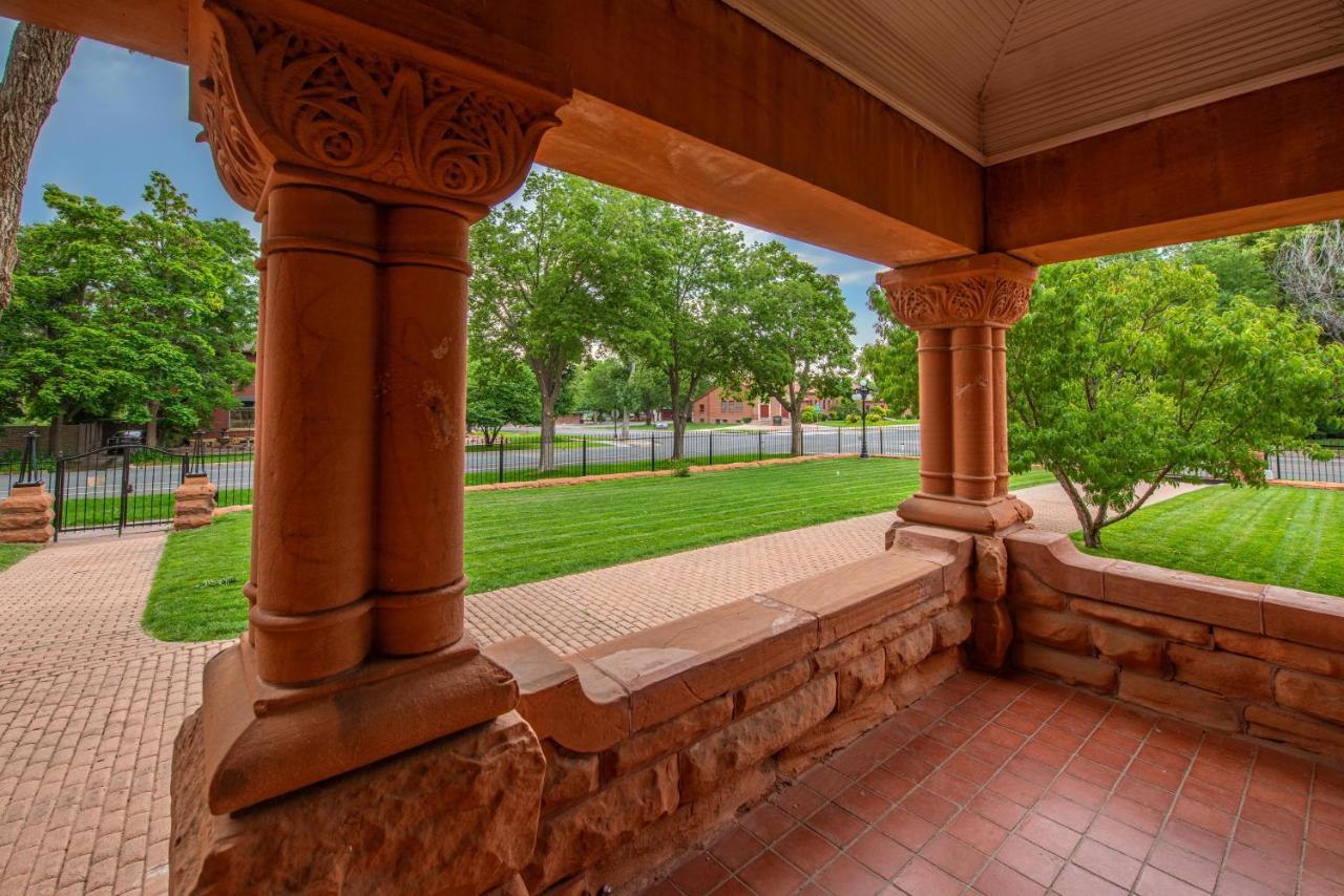 Orman Mansion - Pueblo'S Most Luxurious Stay! Exterior photo